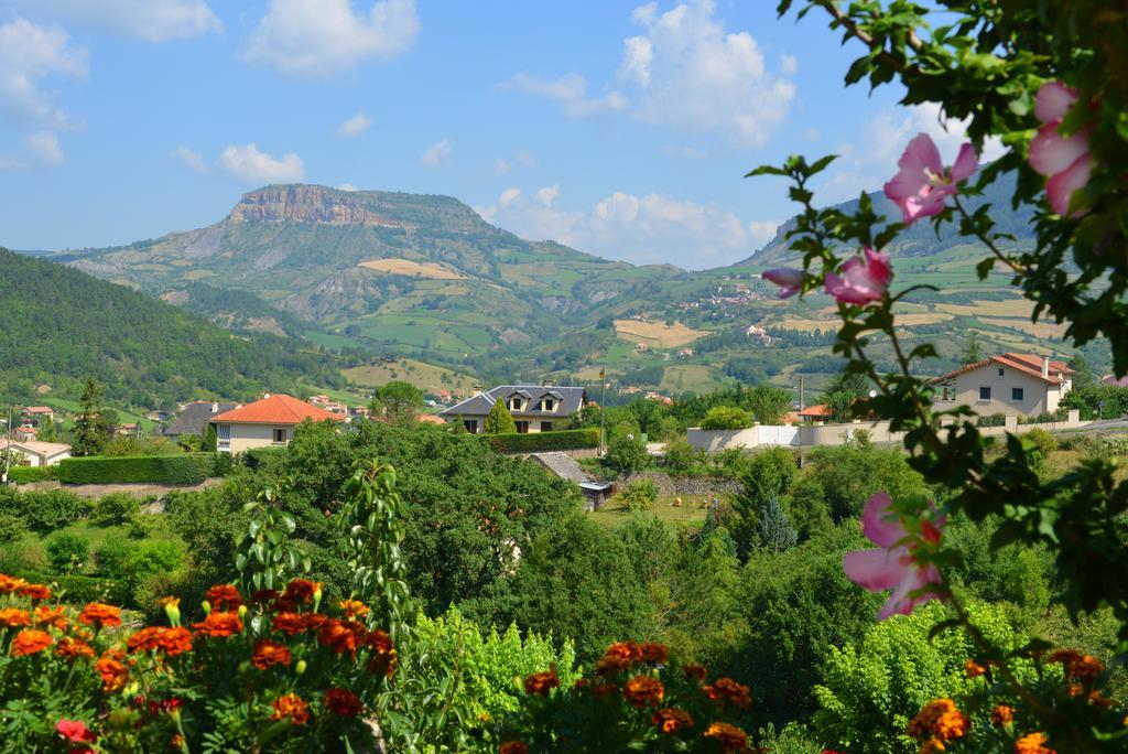 Hébergement de vacances Les Fleurs De Marie La Cresse