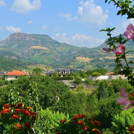 Villa Les Fleurs de Marie à La Cresse Extérieur photo